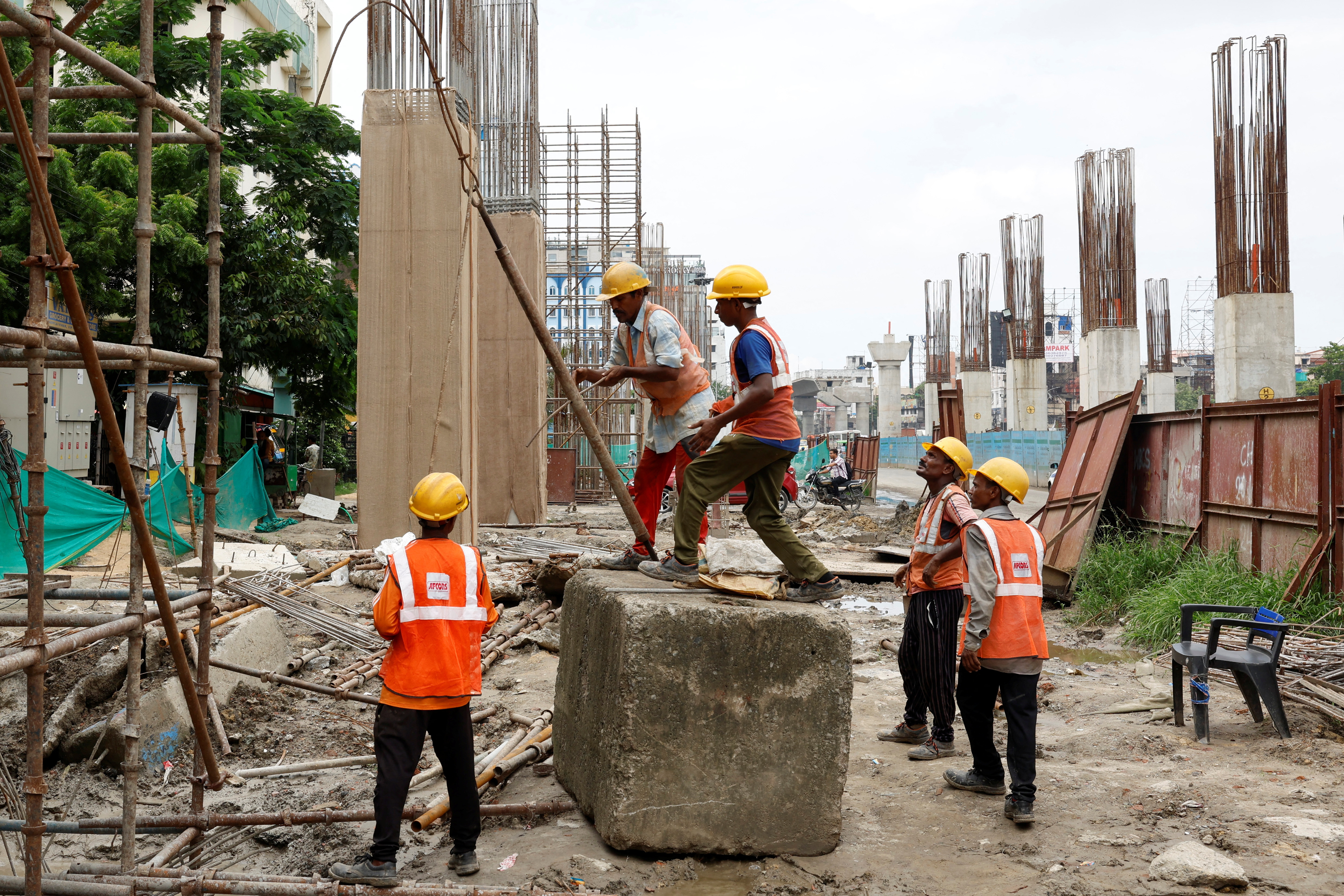 peb_warehouse_construction_india